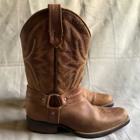 Lucky Boots Brown Leather Metal Ring Harness Western Cowboy Boots - Picture 3 of 14